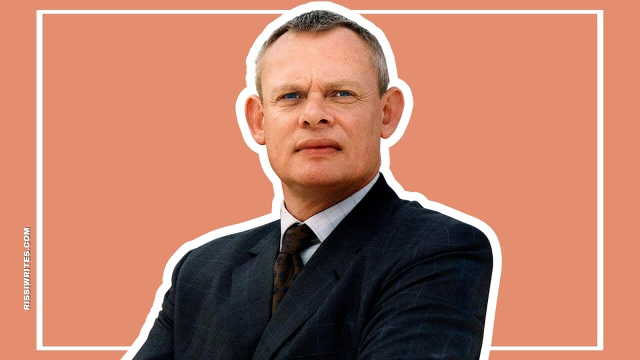 🥼💉🩺‘DOC MARTIN’ ACORN TV SERIES REVIEW: A UNIQUE BRITISH COMEDY🩺💉🥼 Review of the 2004 (- 2022) British comedy.